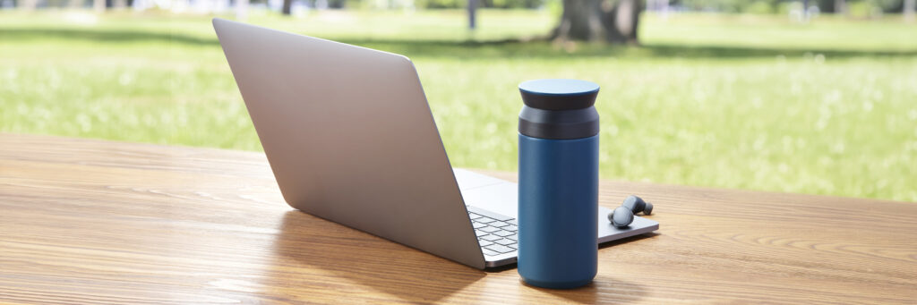 水筒を持ち歩く